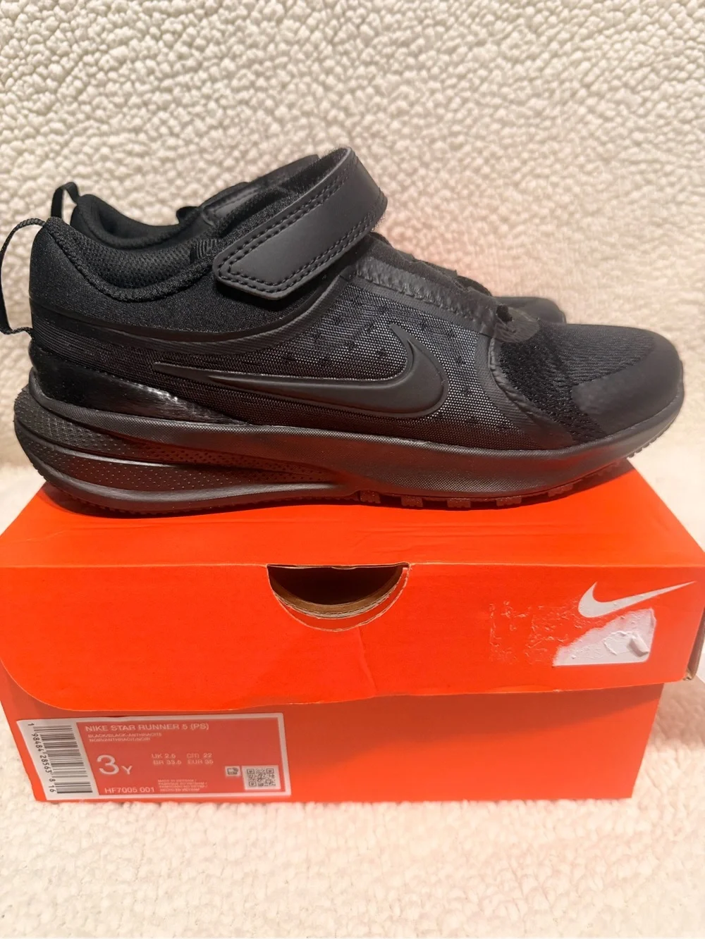 Nike Little Kids' All-Black Hook-and-Loop Sneakers